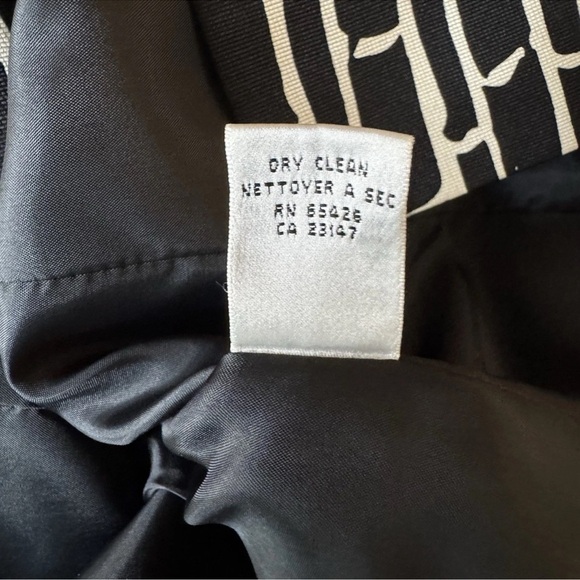 TALBOTS 100% Silk Black White 3/4 Sleeve Women Blazer Jacket SZ 10 Bamboo Print - Picture 6 of 6